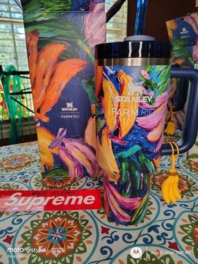 Stanley x Farm Rio Painted Bananas 40oz Quencher BNIB - In Hand Ships Fast